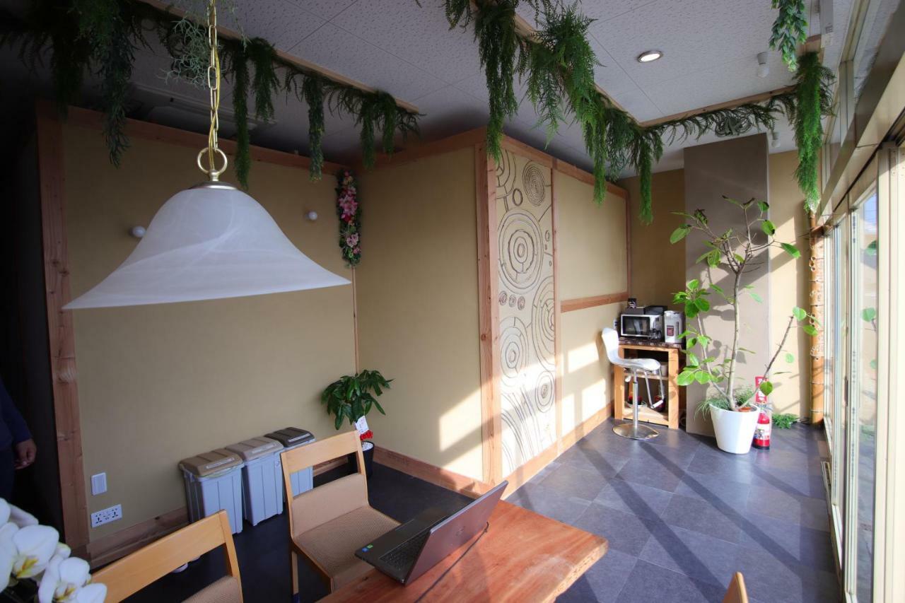 Running Bare Hostel Fuji  Exterior photo